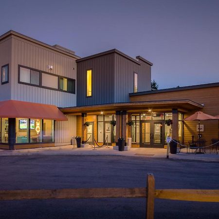 Sun & Ski Inn And Suites Stowe Ngoại thất bức ảnh