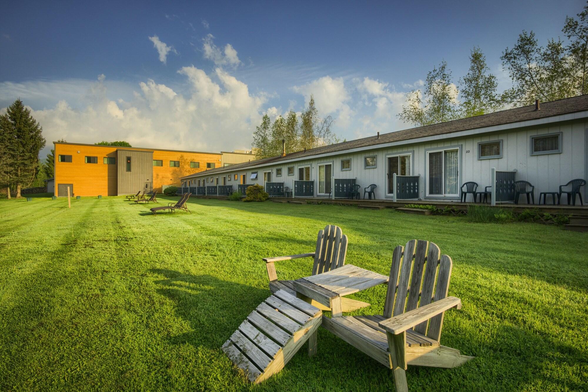 Sun & Ski Inn And Suites Stowe Ngoại thất bức ảnh