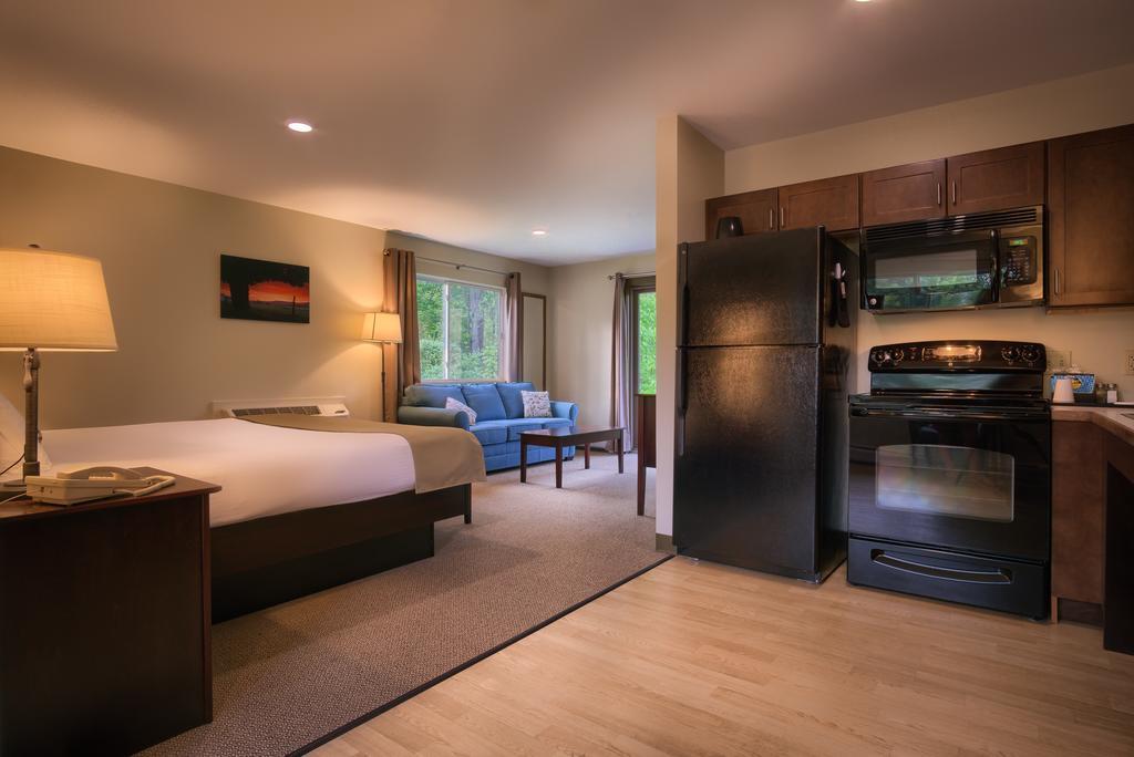 Sun & Ski Inn And Suites Stowe Ngoại thất bức ảnh
